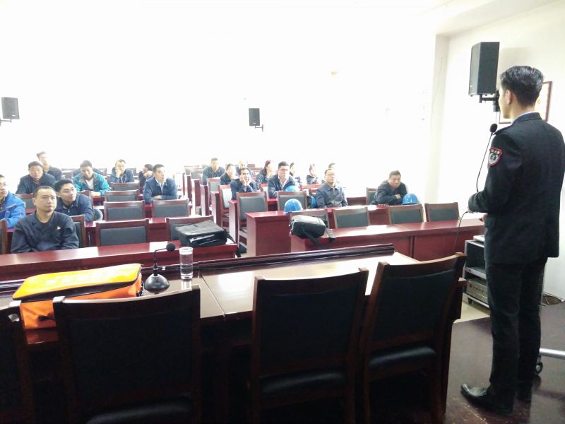 
				   
					黃河同力組織開展2019年消防安全、職業(yè)衛(wèi)生及廠區(qū)雙重預防體系建設知識培訓
				 